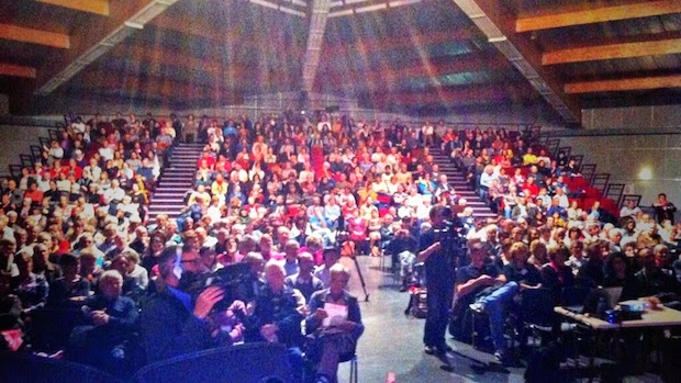 Grande réunion publique réussie à Grenoble !